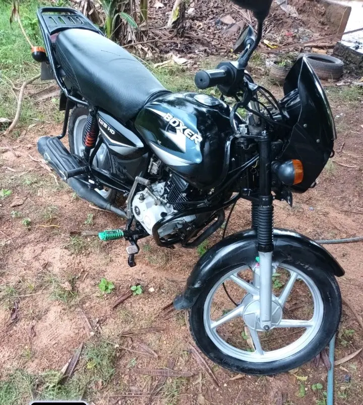 Bajaj Boxer 125 HD thumbnail 3