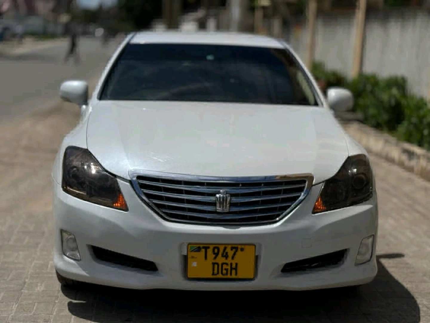 Toyota Crown Royal Saloon 2008 DGH thumbnail 2