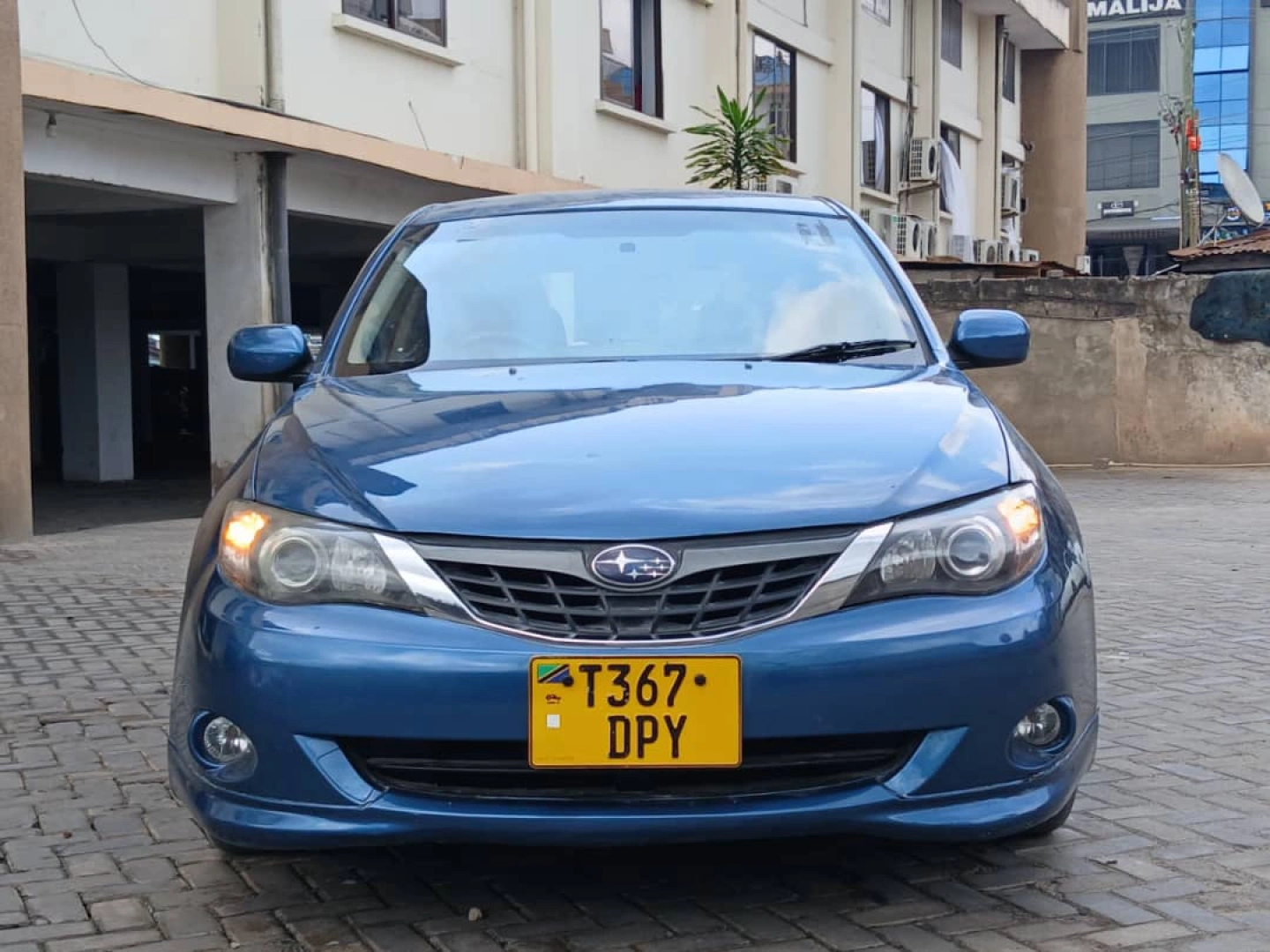 Blue Subaru Impreza Hatchback DPY thumbnail 6