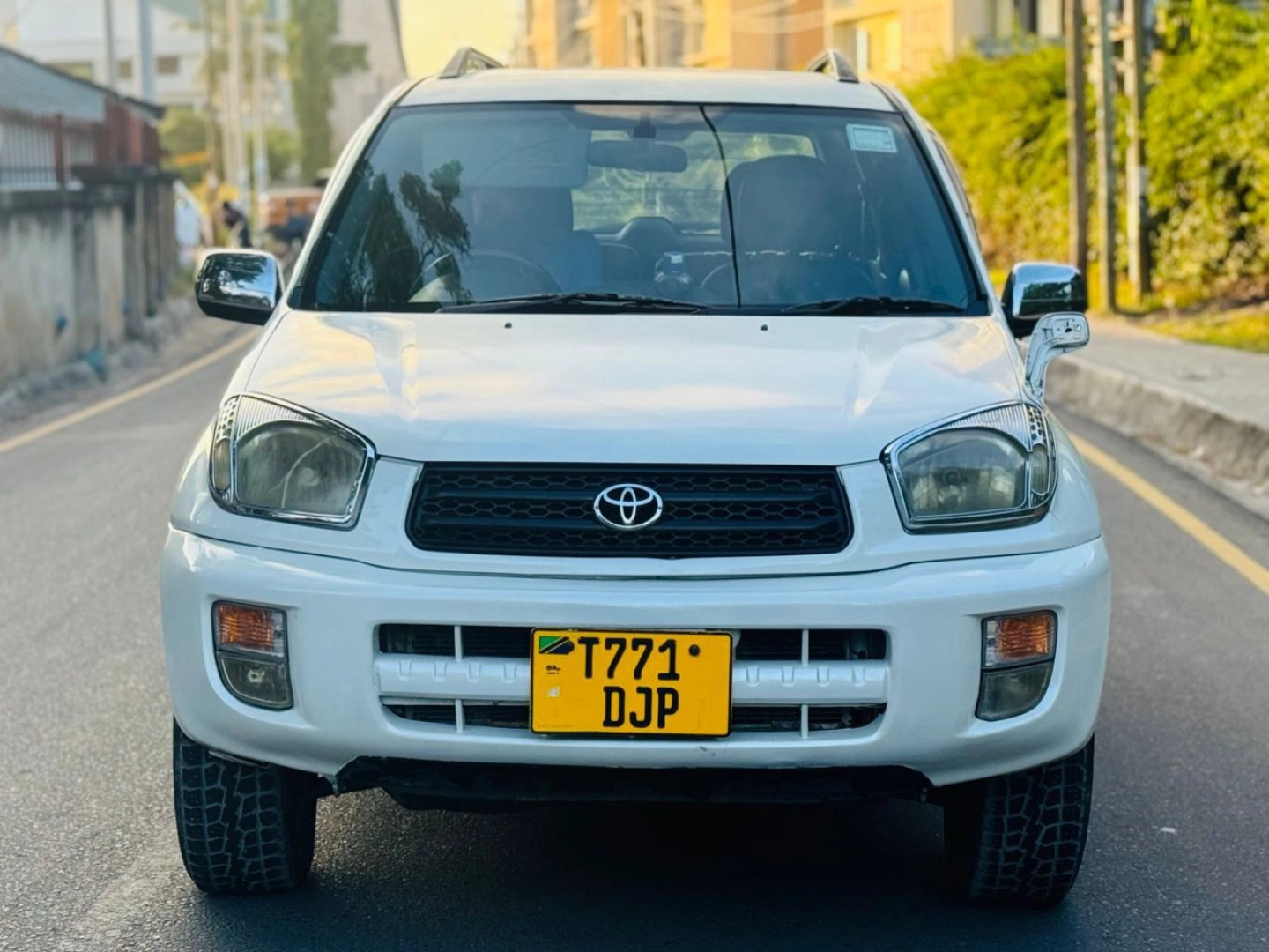 Toyota RAV4 SUV 1790cc Full AC thumbnail 2