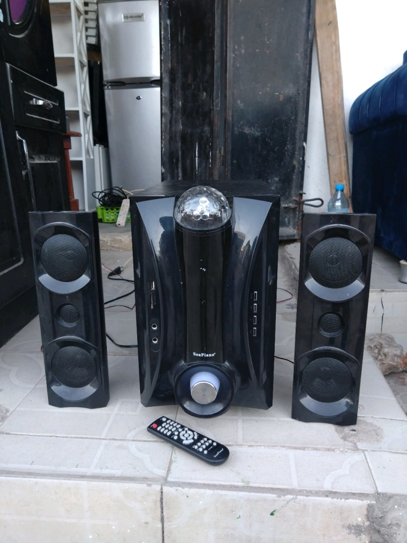 Sea Piano Home Theater System thumbnail 2
