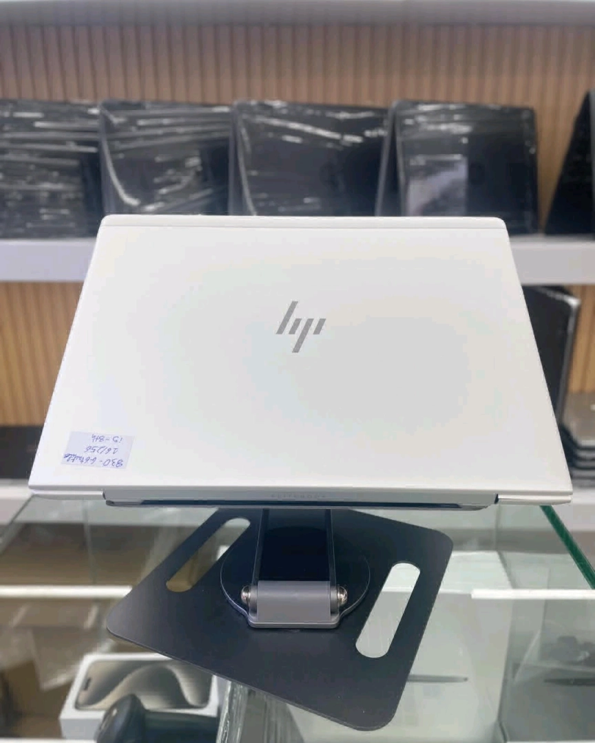 HP EliteBook 830 G5 Core i5 7th Gen Laptop