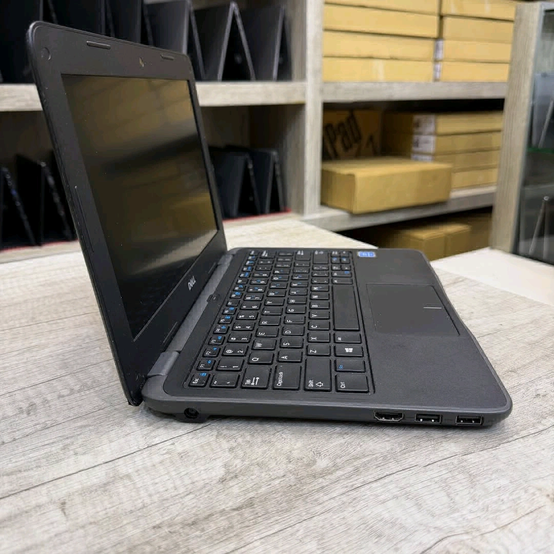 Dell Latitude 3190 Slim Laptop thumbnail 5