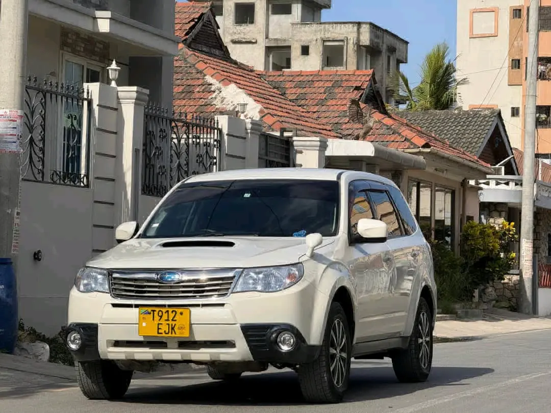 Subaru Forester Turbo 2009 Nyeupe thumbnail 2