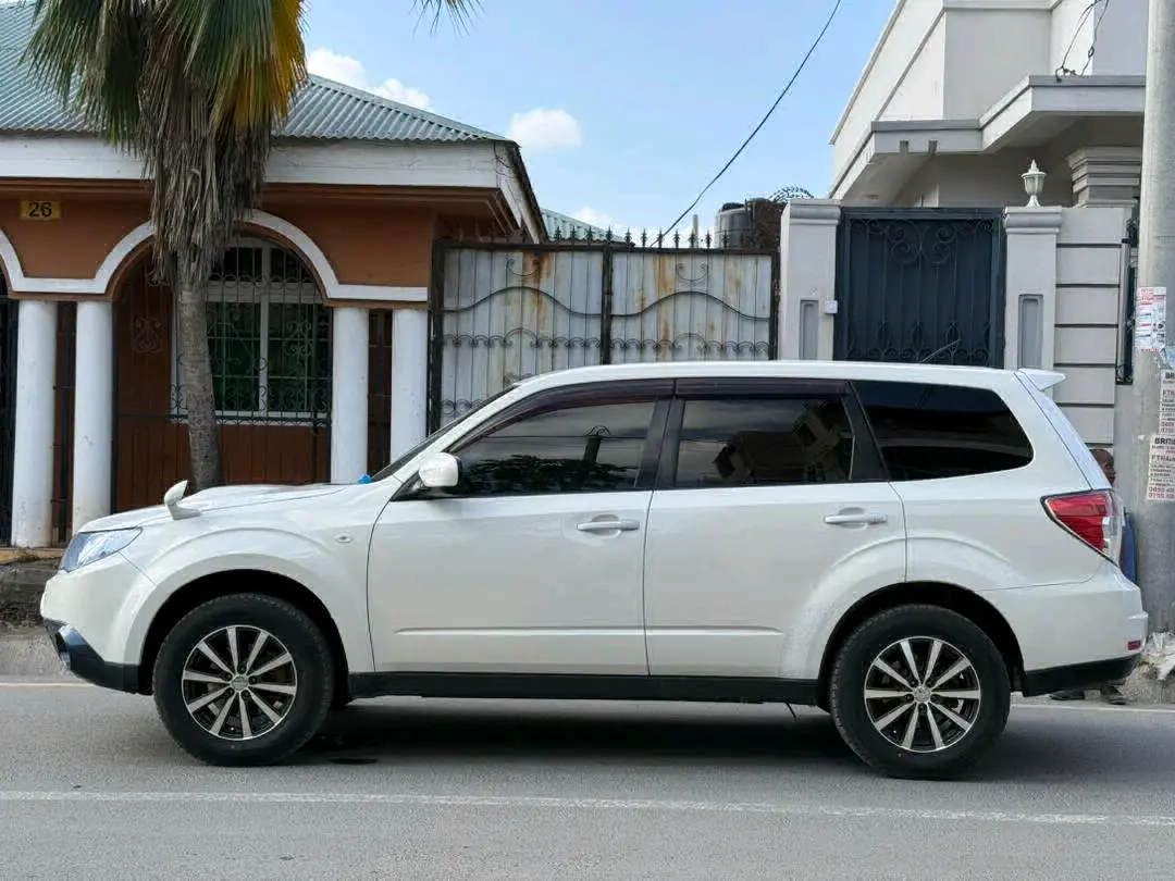 Subaru Forester Turbo 2009 Nyeupe thumbnail 4