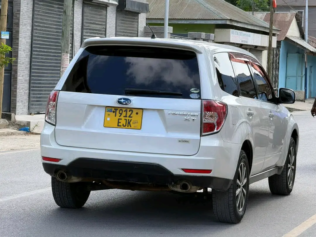 Subaru Forester Turbo 2009 Nyeupe thumbnail 5