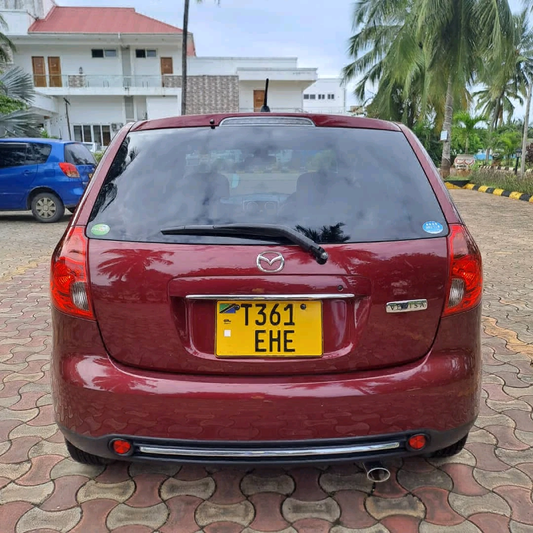Mazda Verisa DHE Maroon For Sale thumbnail 2