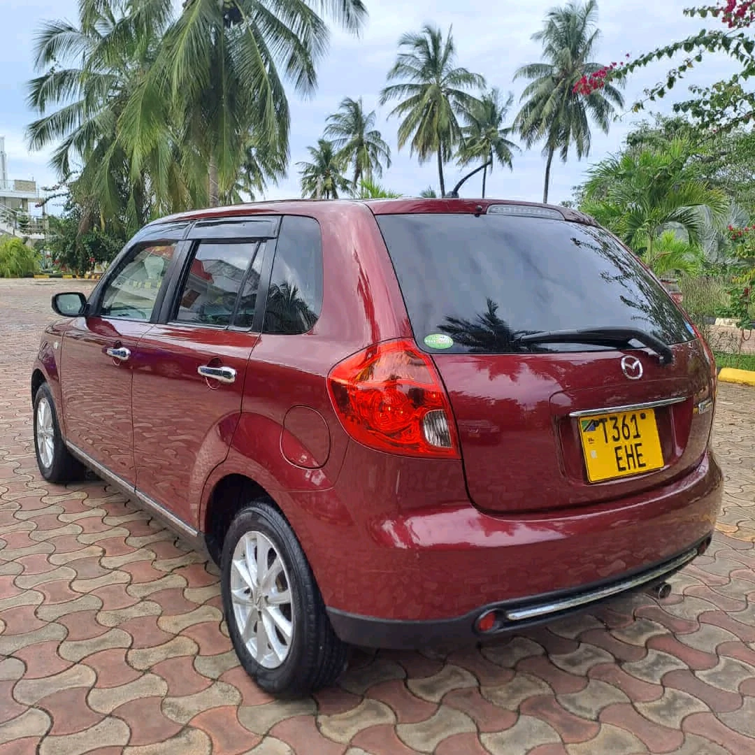 Mazda Verisa DHE Maroon For Sale thumbnail 4
