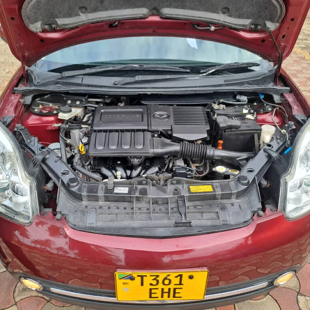 Mazda Verisa DHE Maroon For Sale thumbnail 7