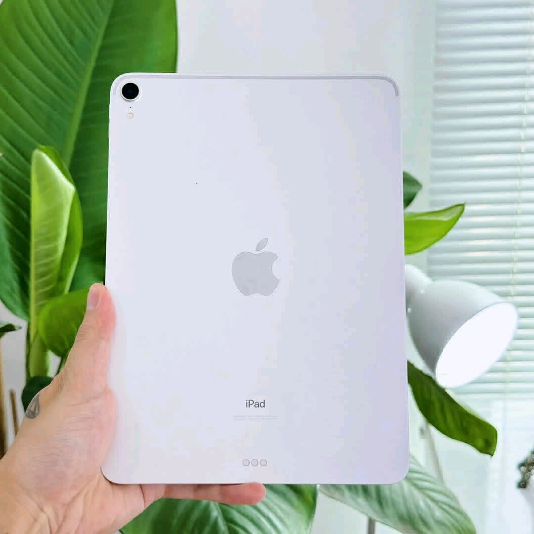 Apple iPad Pro 11 2018 (512GB) - Liquid Retina Display thumbnail 2