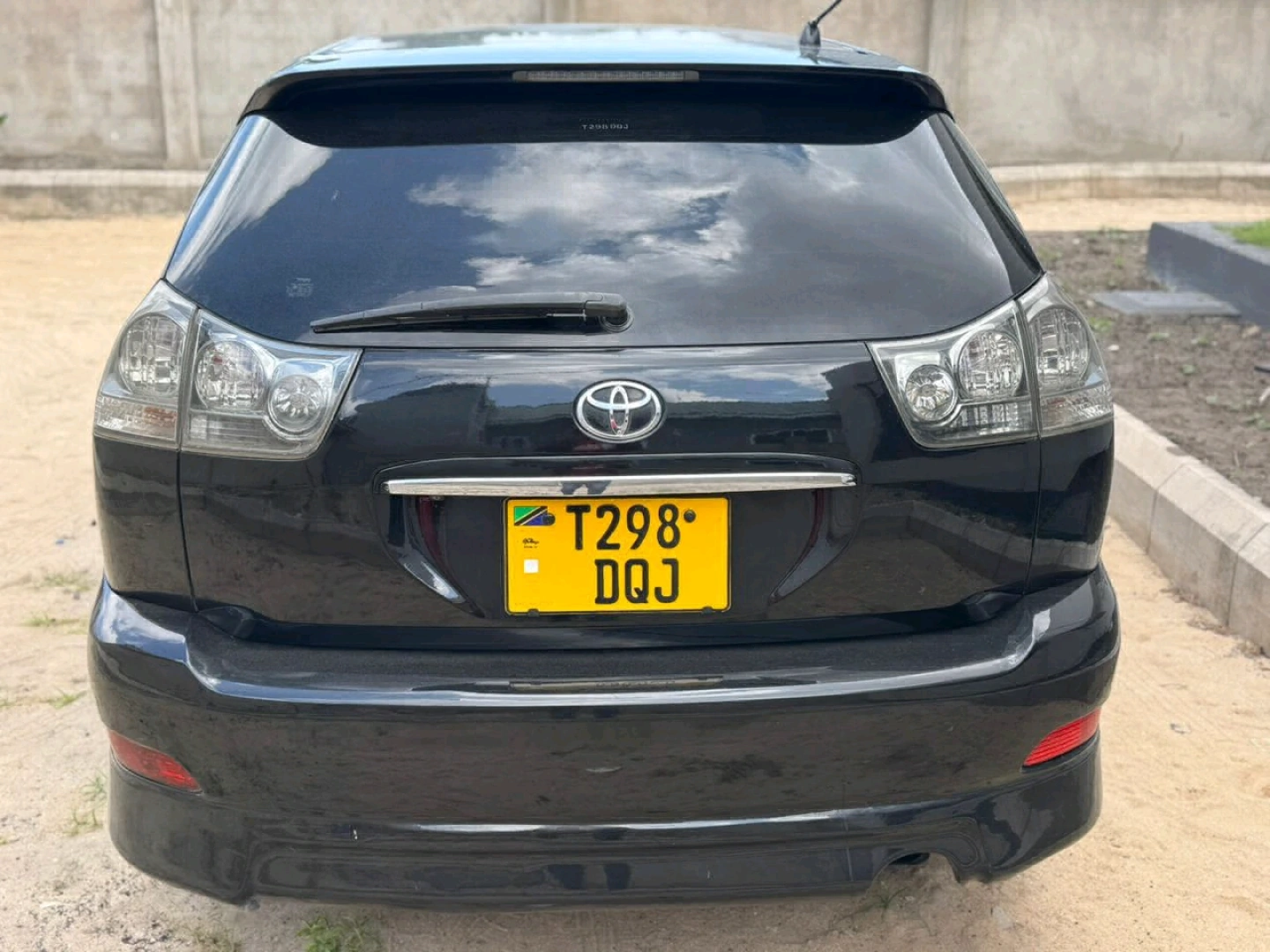 Toyota Harrier 2005 Low Mileage (DQJ) thumbnail 4