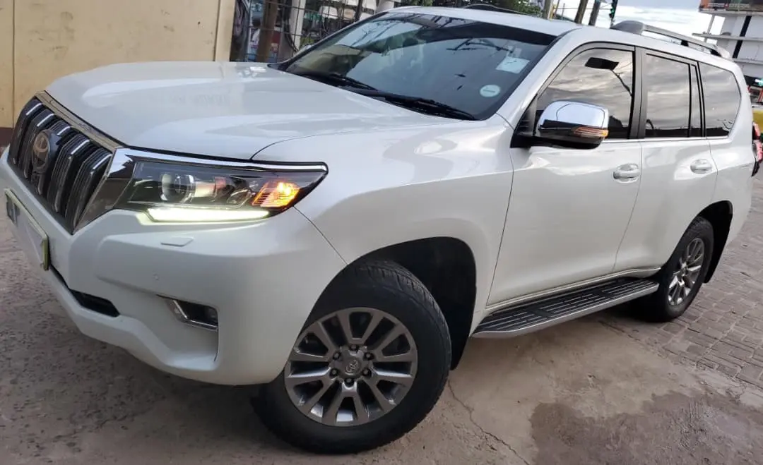 2022 Toyota Land Cruiser Prado KDJ150 thumbnail 5