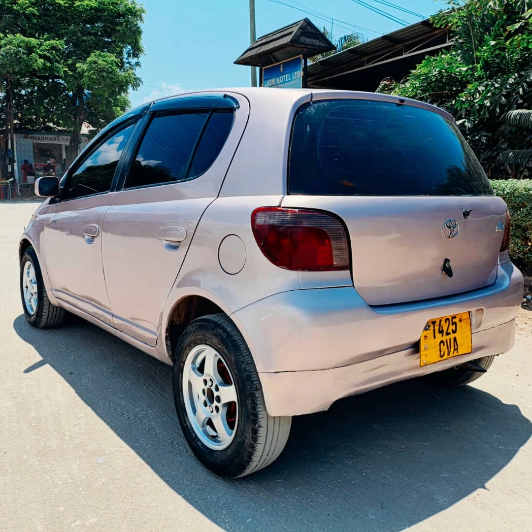 Toyota Vitz Old CVA (Light Pink/Purple)