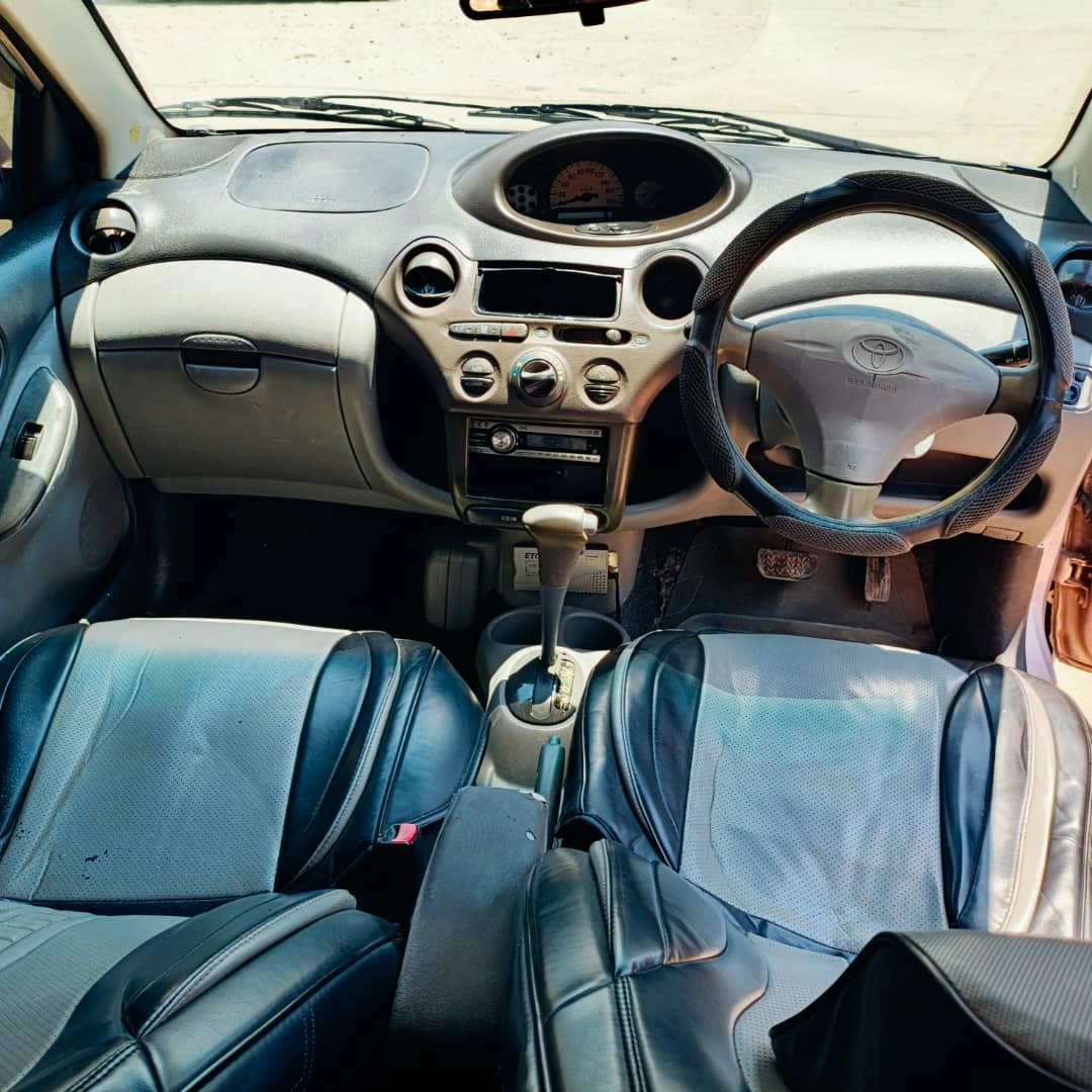 Toyota Vitz Old CVA (Light Pink/Purple) thumbnail 2