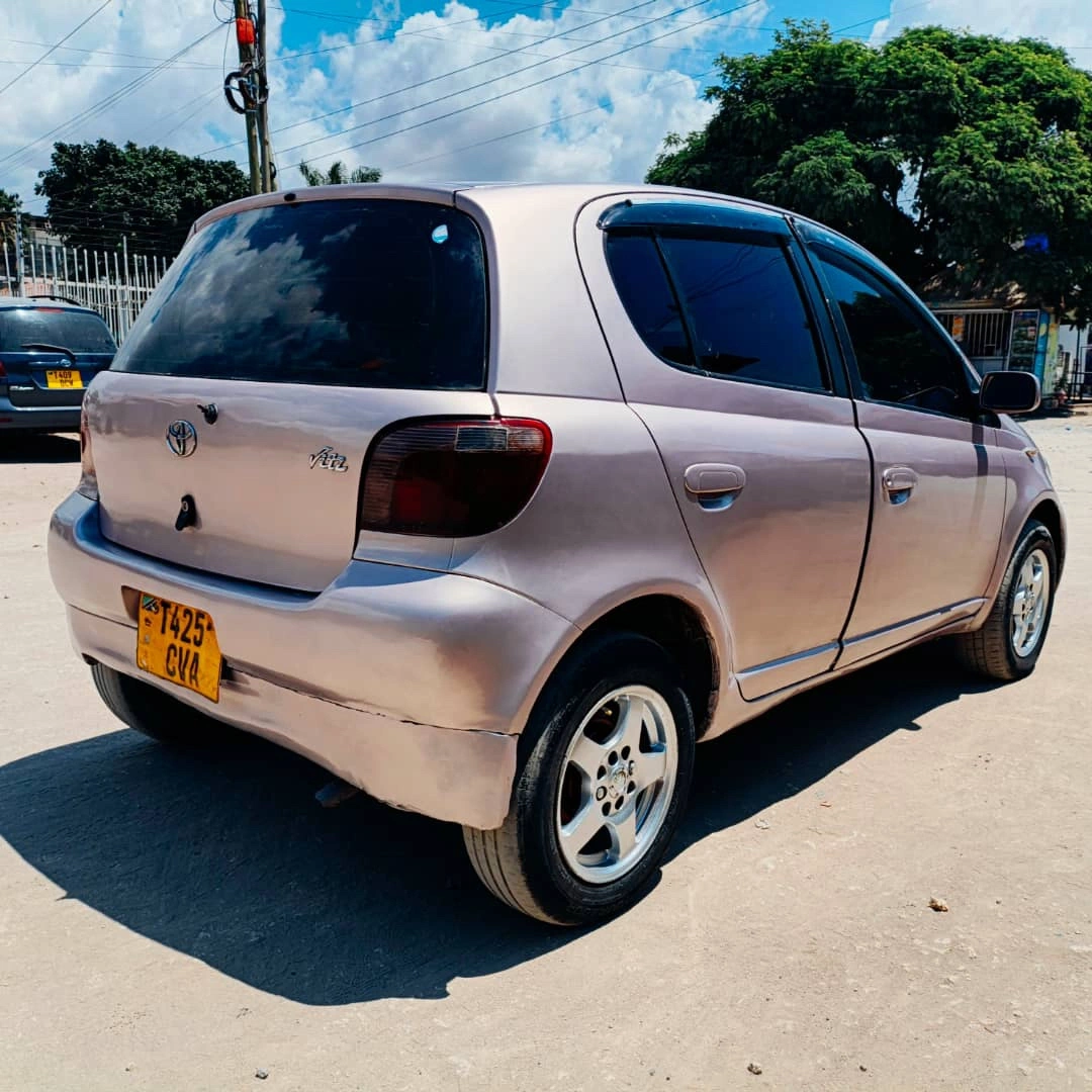 Toyota Vitz Old CVA (Light Pink/Purple) thumbnail 5