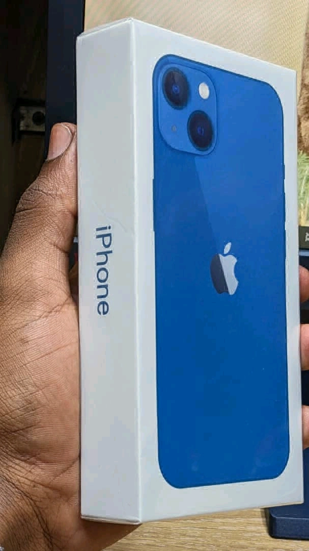 IPhone 13 Full Box