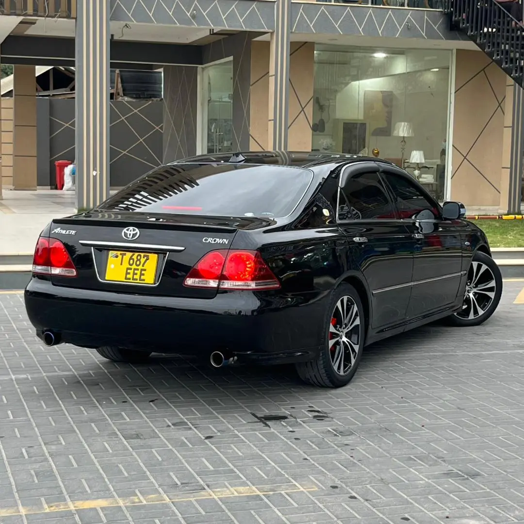 Toyota Crown Athlete 2006, 2490cc, Automatic thumbnail 3