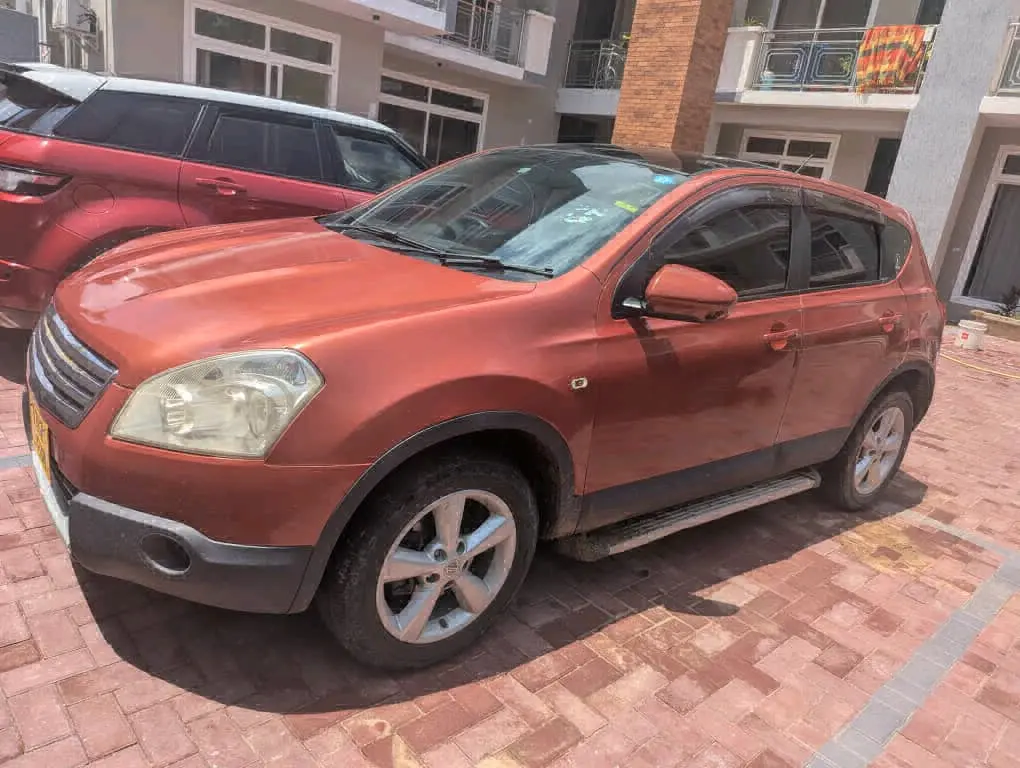 Nissan Dualis Gari Inauzwa thumbnail 2