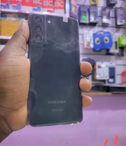 Samsung S21 FE (128GB/6GB RAM) - Used