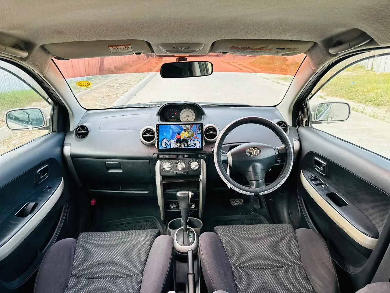 Toyota Ist 2003 (DHP) thumbnail 5
