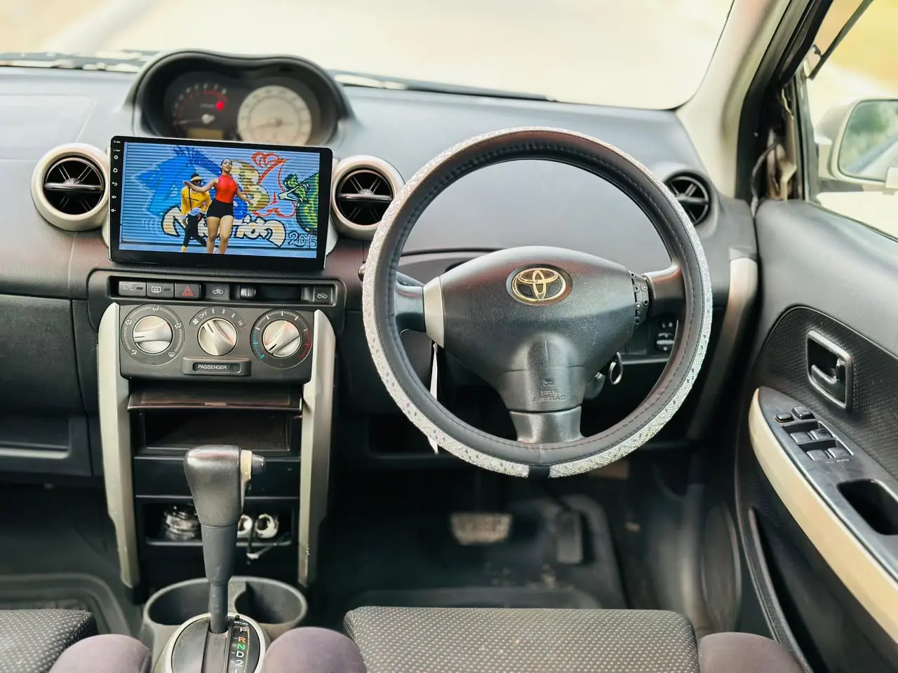 Toyota Ist 2003 (DHP) thumbnail 6