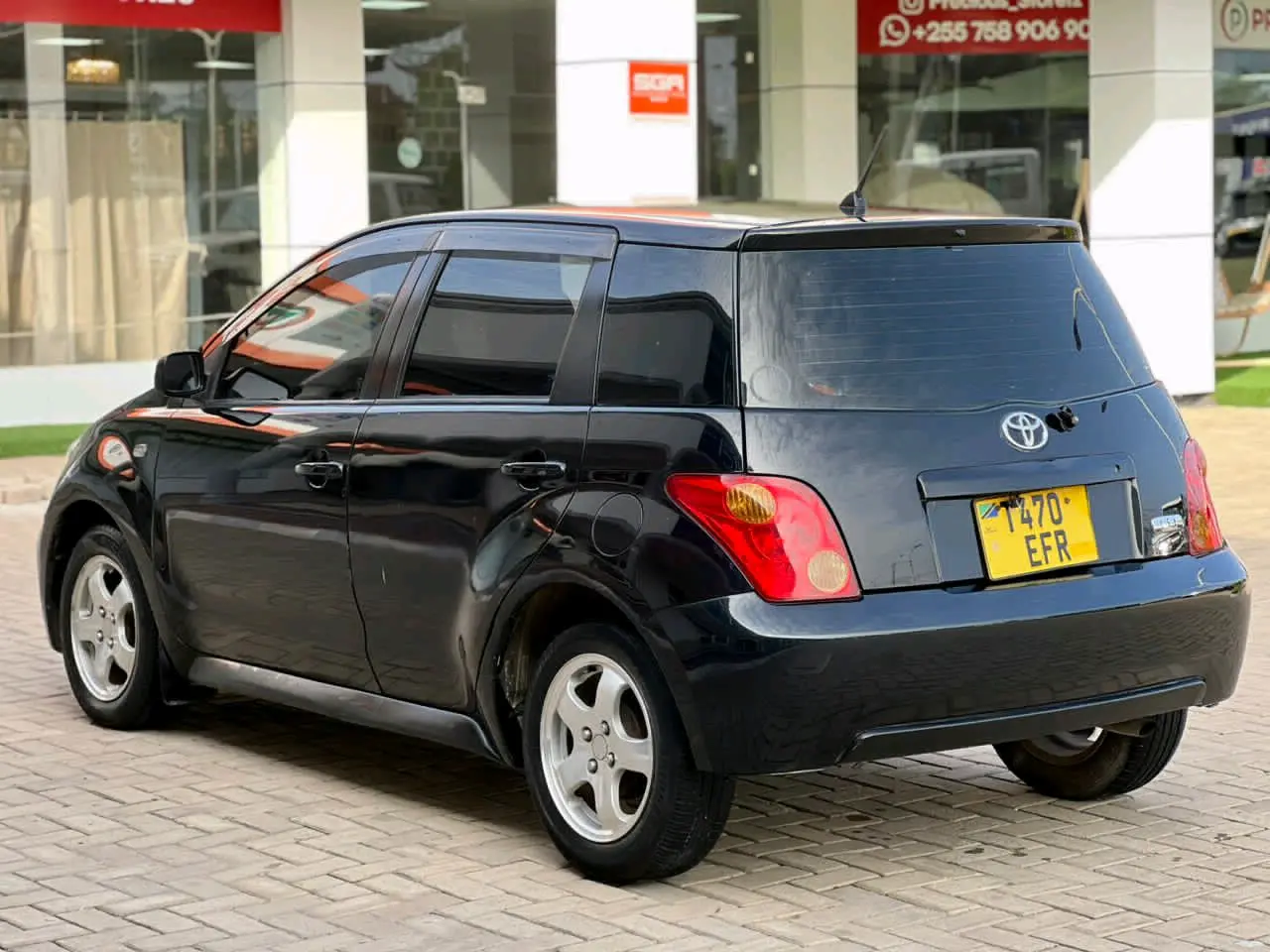 Toyota Ist 2002 (1290cc) - Sport Rims thumbnail 4
