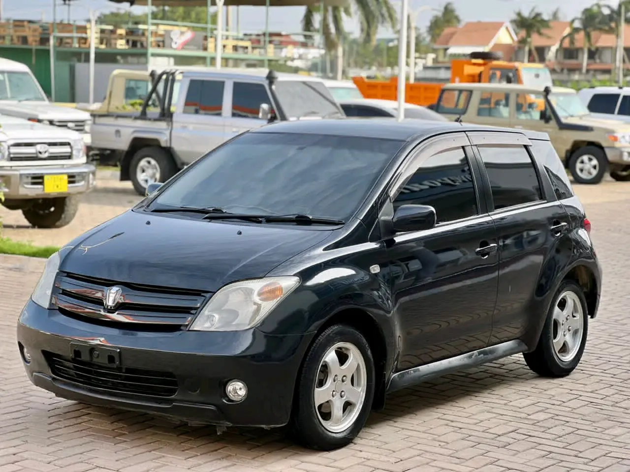 Toyota Ist 2002 (1290cc) - Sport Rims thumbnail 5