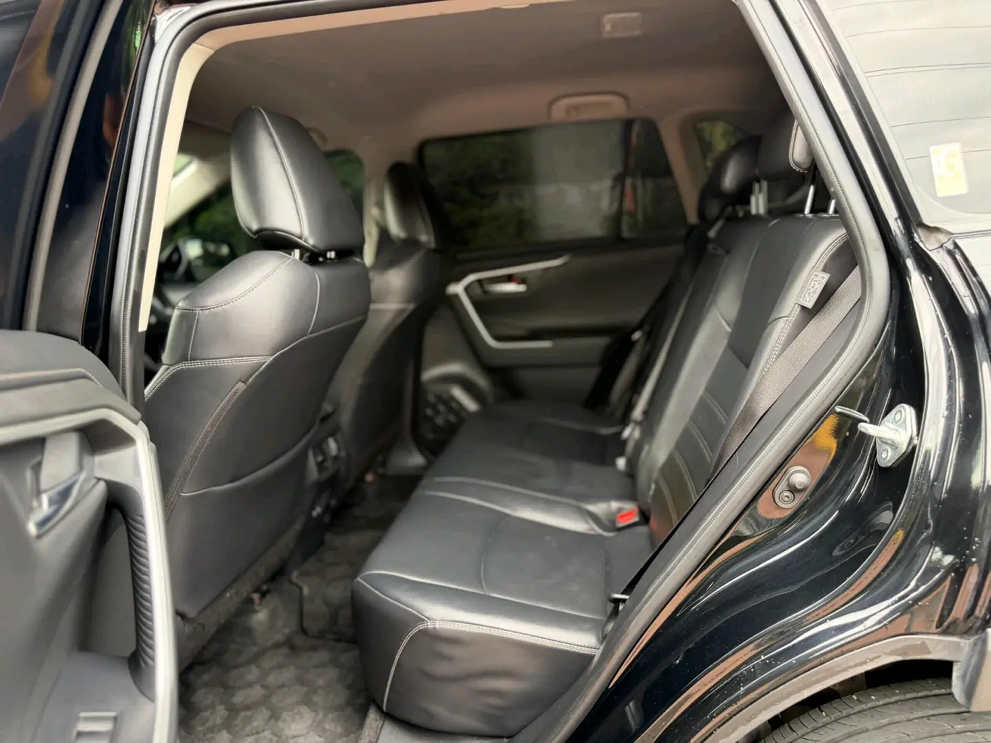 2020 Toyota RAV4 thumbnail 7
