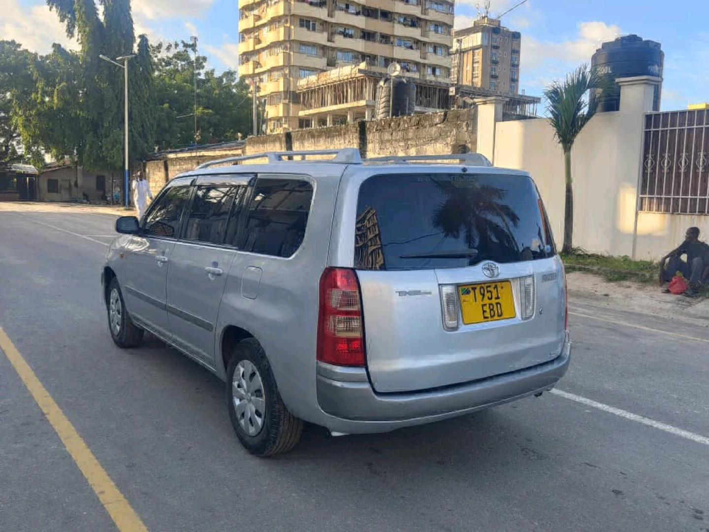 Toyota Succeed Van 2006 Silver Full AC thumbnail 5
