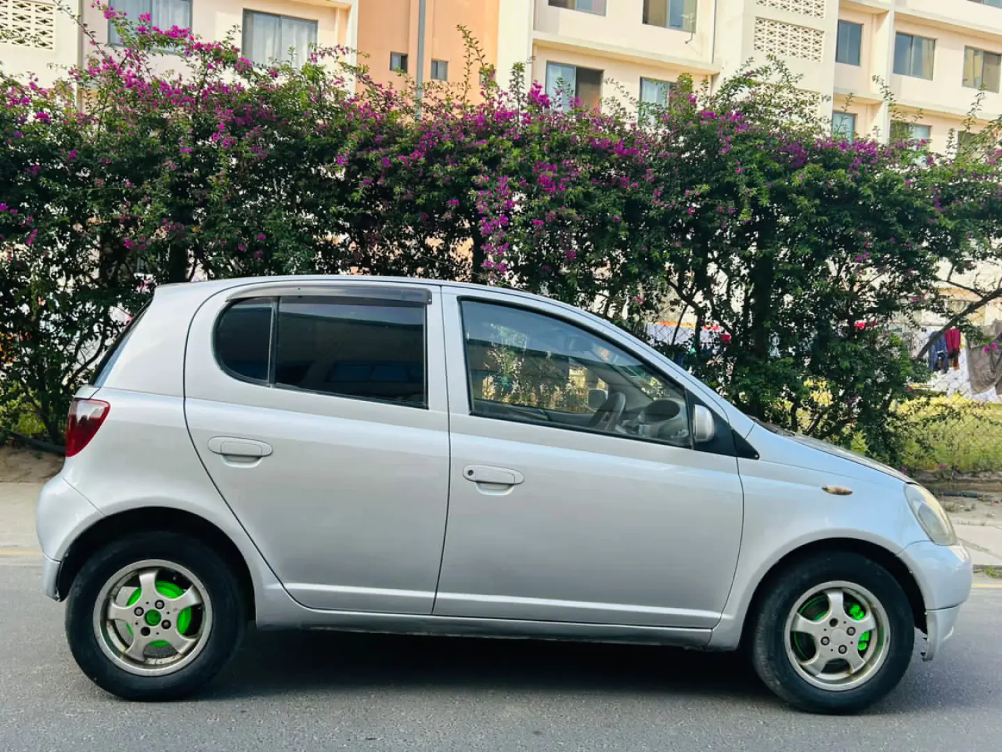 2003 Toyota Vitz CSX Silver for Sale