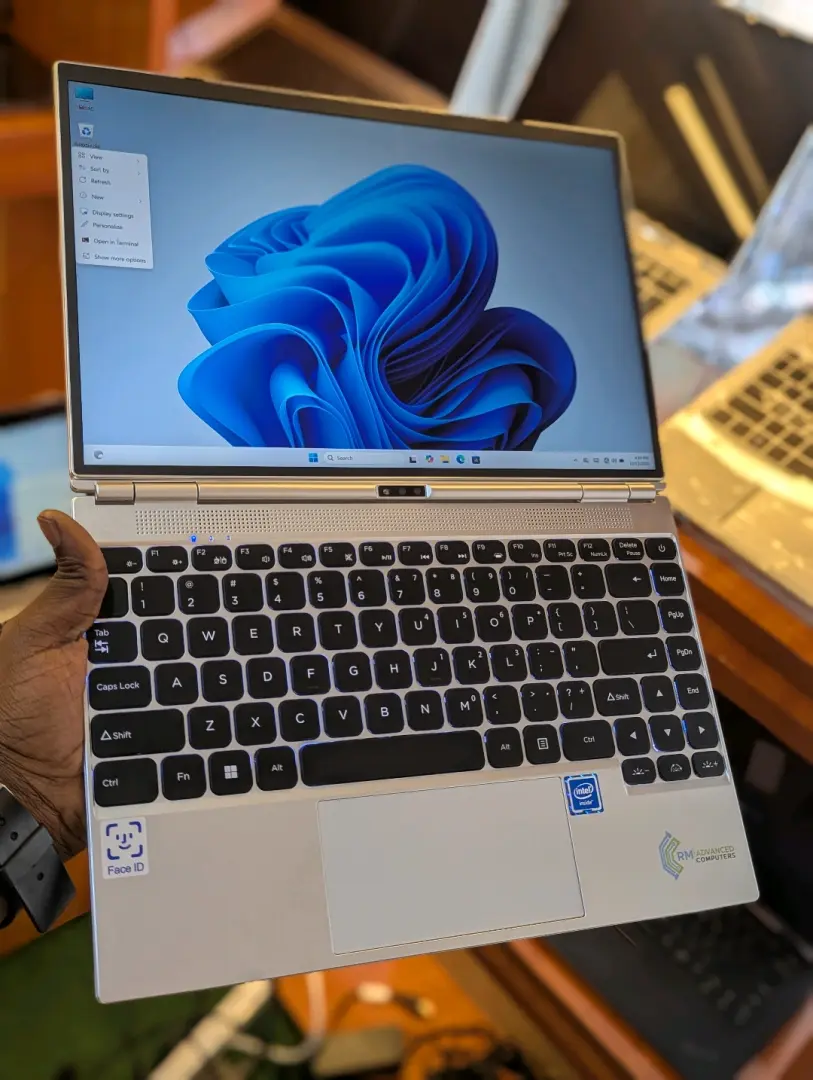 Brand New Intel 2-in-1 Laptop 16GB RAM/512GB SSD thumbnail 2