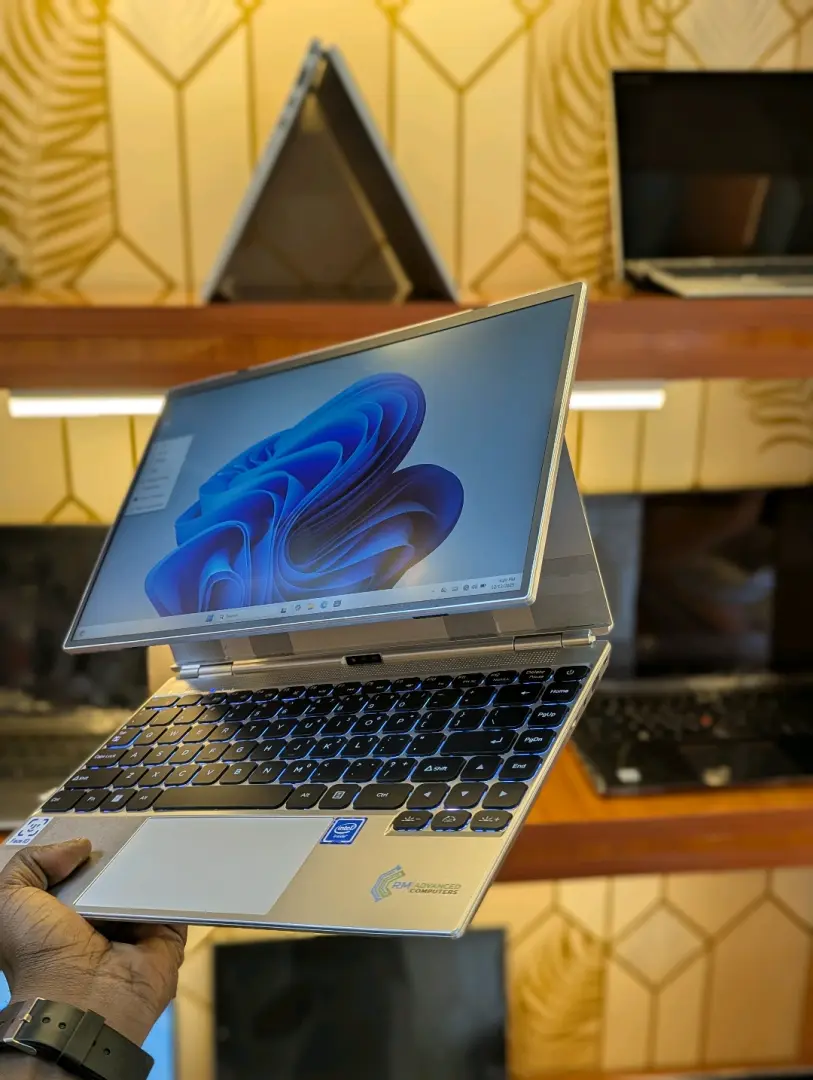 Brand New Intel 2-in-1 Laptop 16GB RAM/512GB SSD thumbnail 3