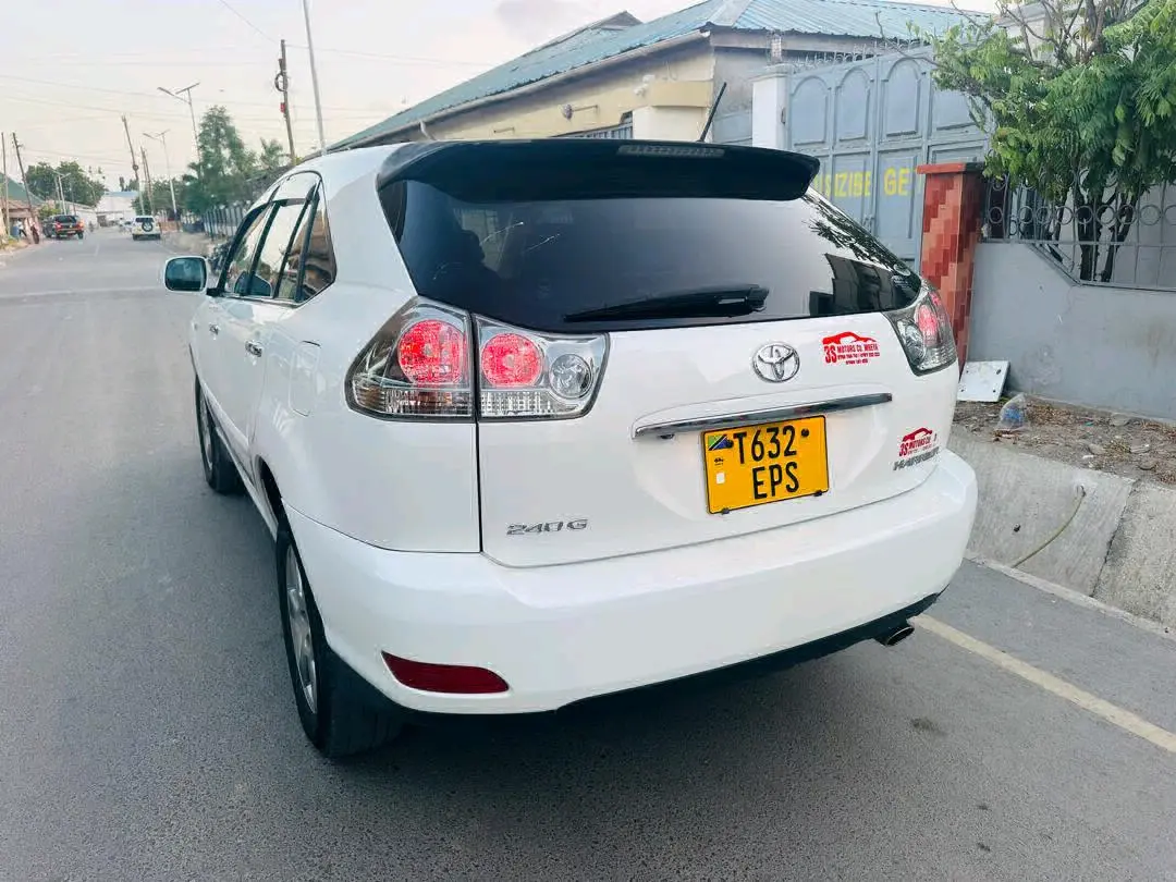 Toyota Harrier 2006, White thumbnail 5