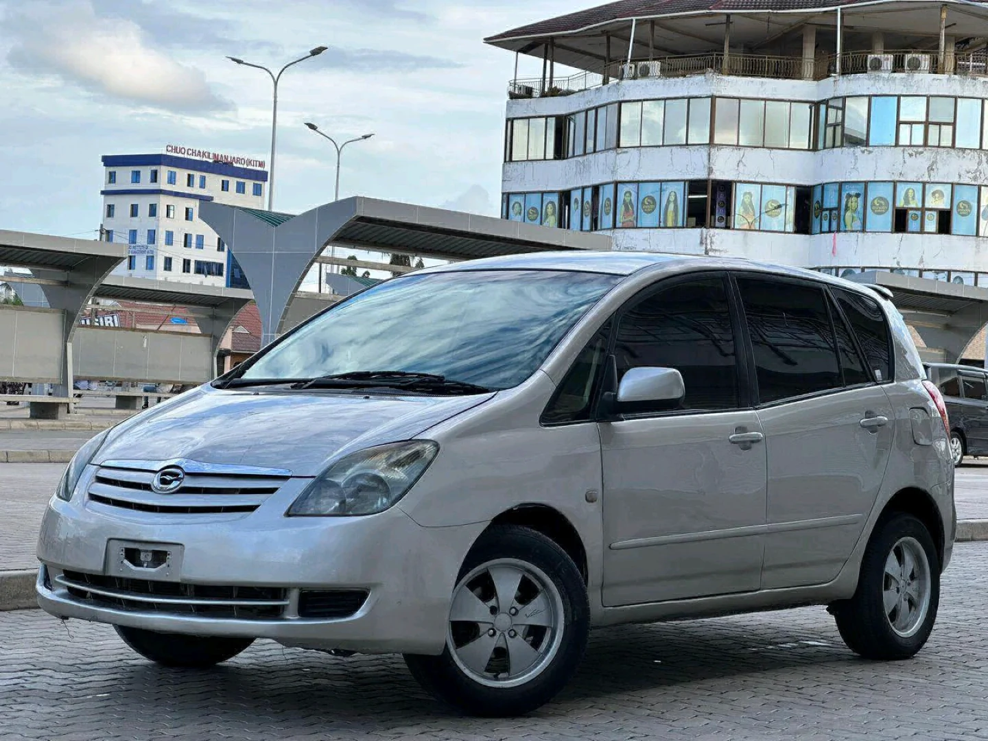 Toyota Spacio 2003 Model 1790cc thumbnail 2