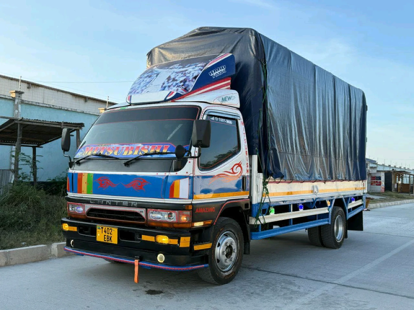 2007 Mitsubishi Canter Truck 8 Tons thumbnail 3