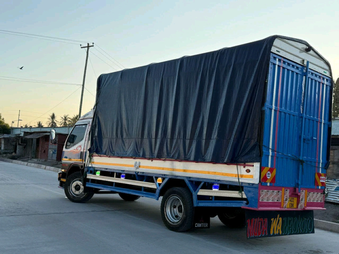 2007 Mitsubishi Canter Truck 8 Tons thumbnail 5
