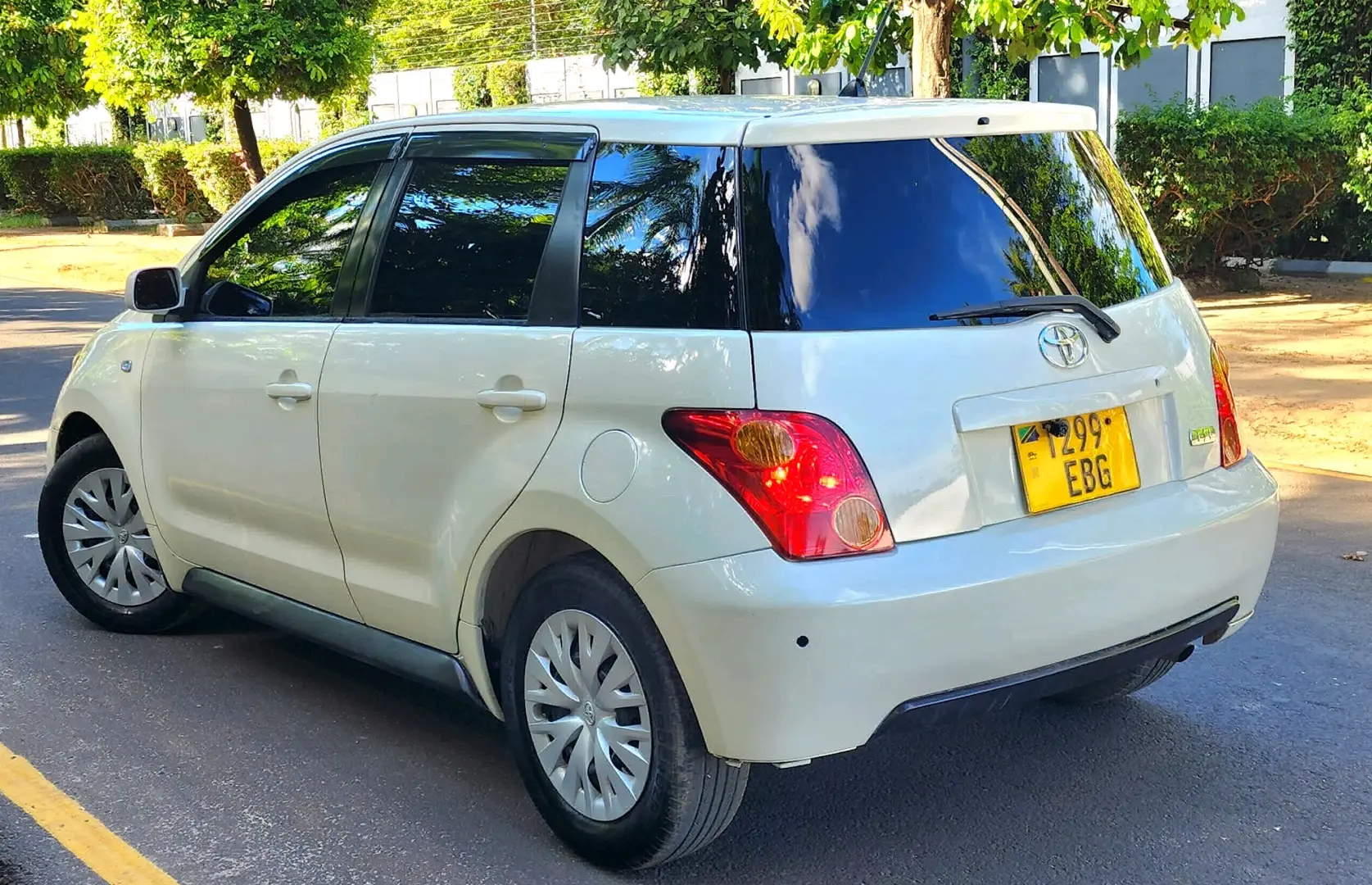 Toyota Ractis Namba E thumbnail 3
