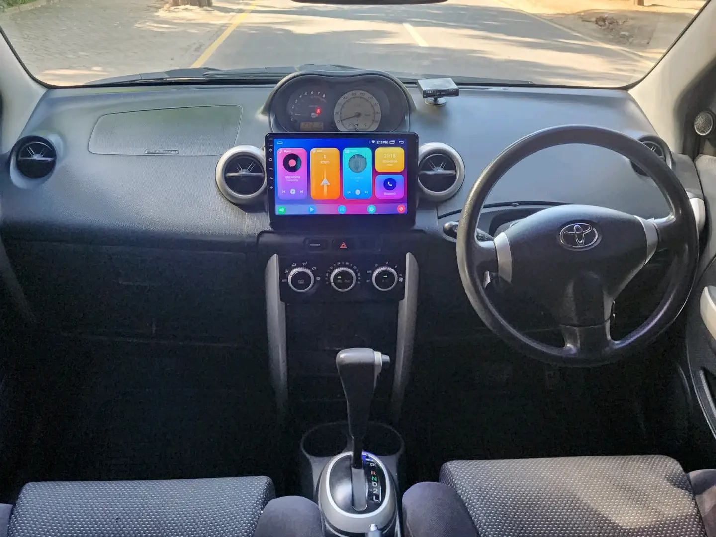 Toyota Ractis Namba E thumbnail 6