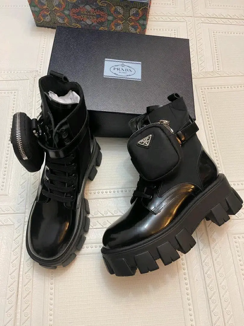 Stylish Platform Combat Boots with Pouch thumbnail 3