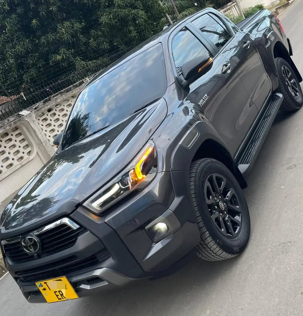 2023 Toyota Hilux Adventure 2.8L 4x4