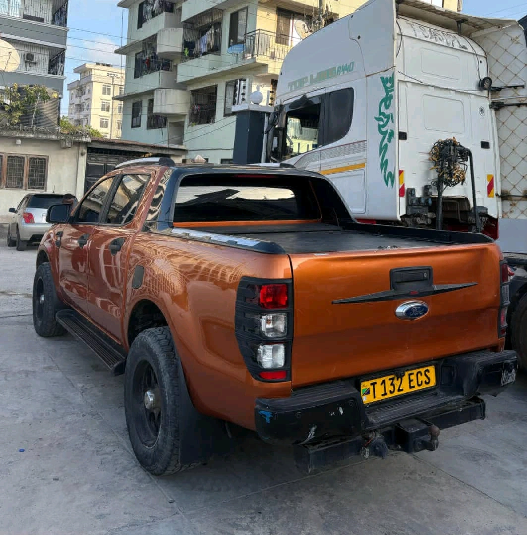 Ford Ranger 2012 Automatic Diesel Pickup thumbnail 4