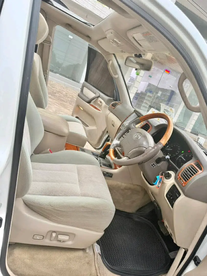 Toyota Land Cruiser VX Amazon 2003 thumbnail 8