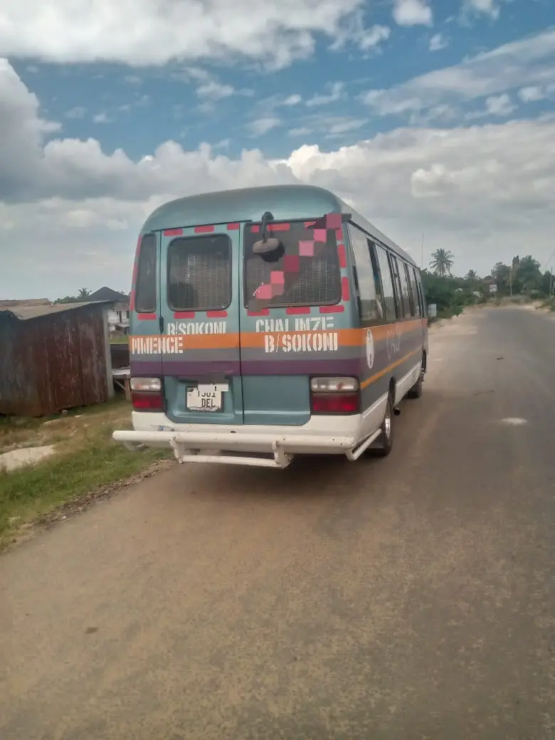 Toyota Coaster Mayai 1HZ (DEL) thumbnail 2