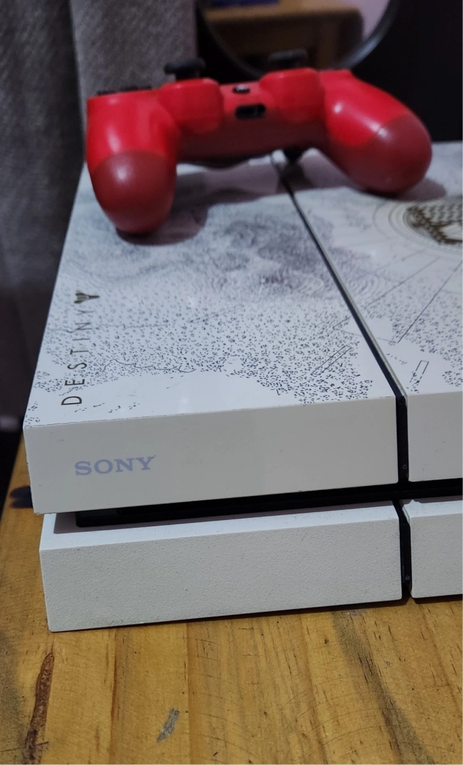 Sony PlayStation 4 (PS4) Fat Console + Controller + FIFA 23 thumbnail 2