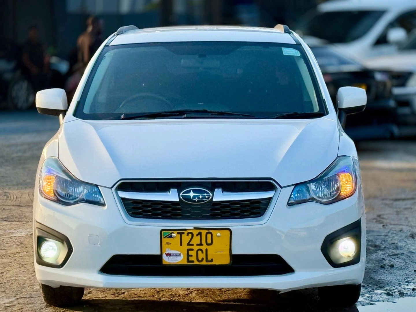 Used White Subaru Impreza Sedan 1490 CC thumbnail 5