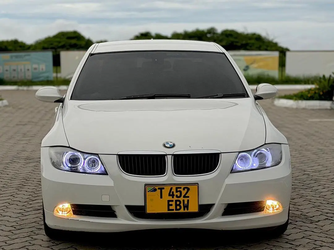 BMW 3 Series 2008, White, 1990cc
