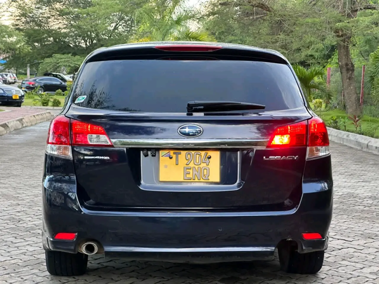 Subaru Legacy 2013 thumbnail 2