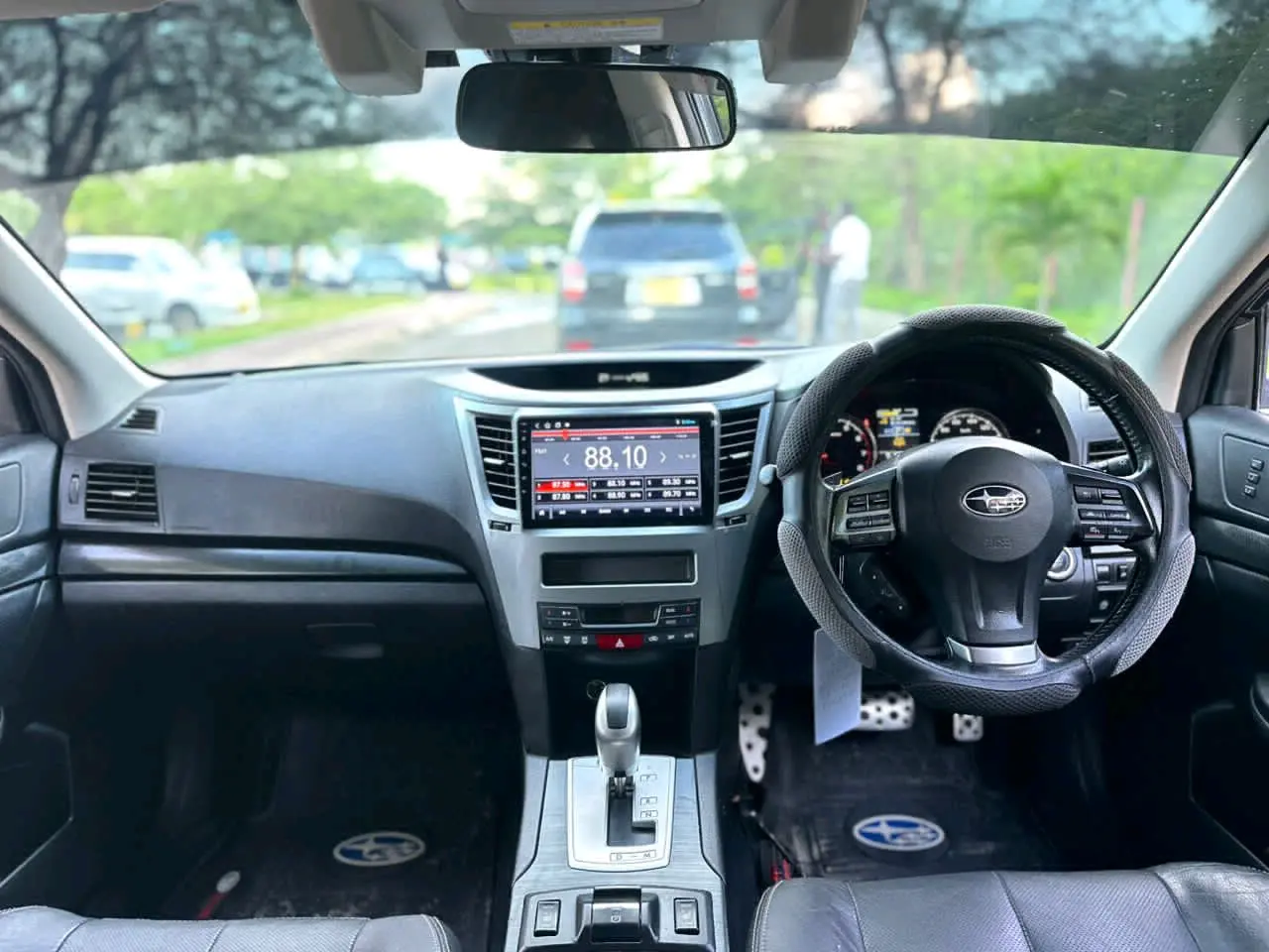 Subaru Legacy 2013 thumbnail 9
