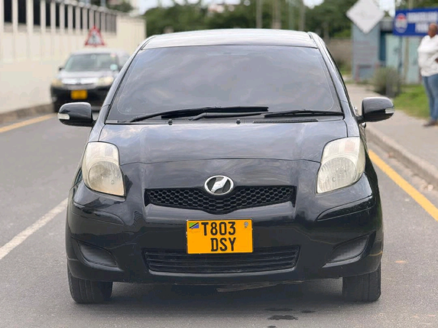 Toyota Vitz Hatchback 2008 990cc thumbnail 2