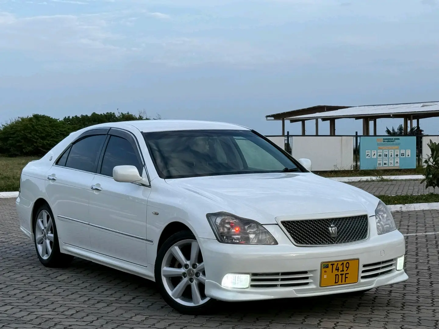 Toyota Crown Athlete DTF 2006 (2490cc) thumbnail 3